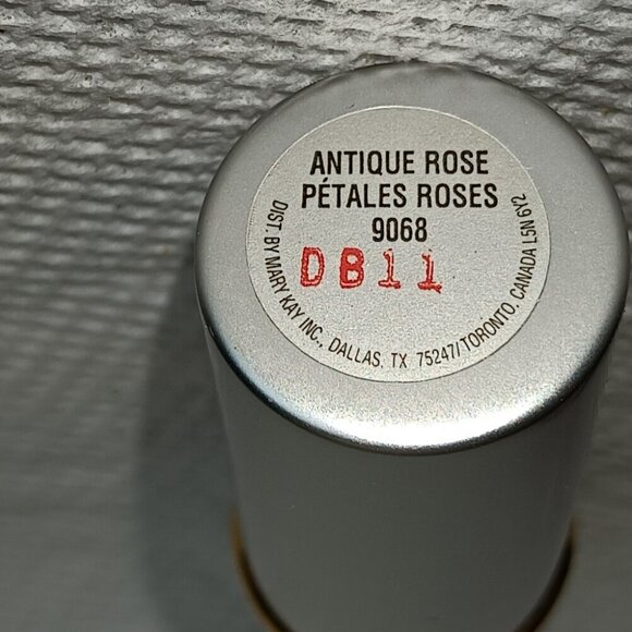 2 New Mary Kay Antique Rose Signature Lipsticks - Picture 2 of 4